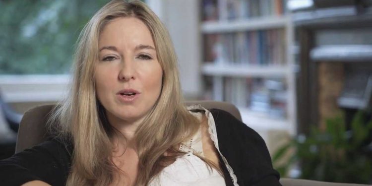 Exclusive Interview with Victoria Coren Mitchell: Behind-the-Scenes with PokerStars