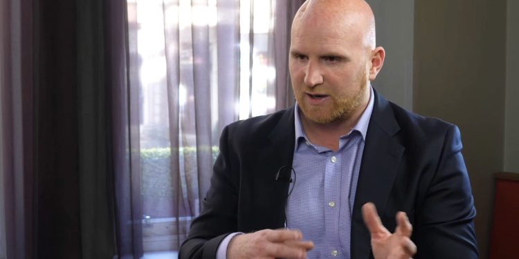 John Hartson & Alison Walker Discuss the Impact of Gambling